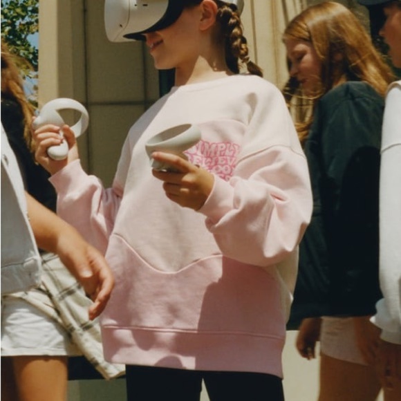 Zara Colorblock Sweatshirt - Picture 2 of 7